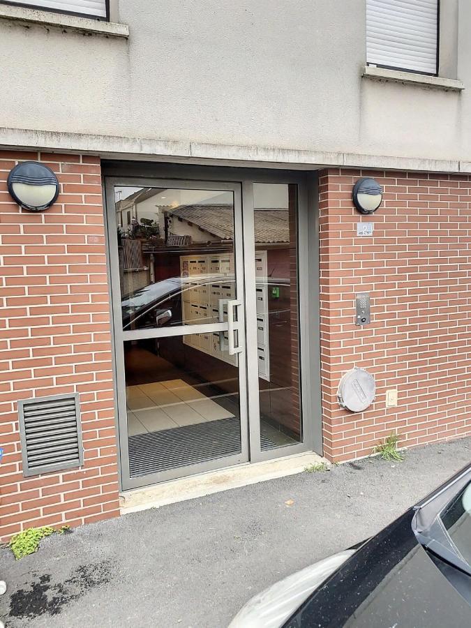 Grand Appartement Paris Et Disneyland 4Pers Neuilly-sur-Marne Luaran gambar